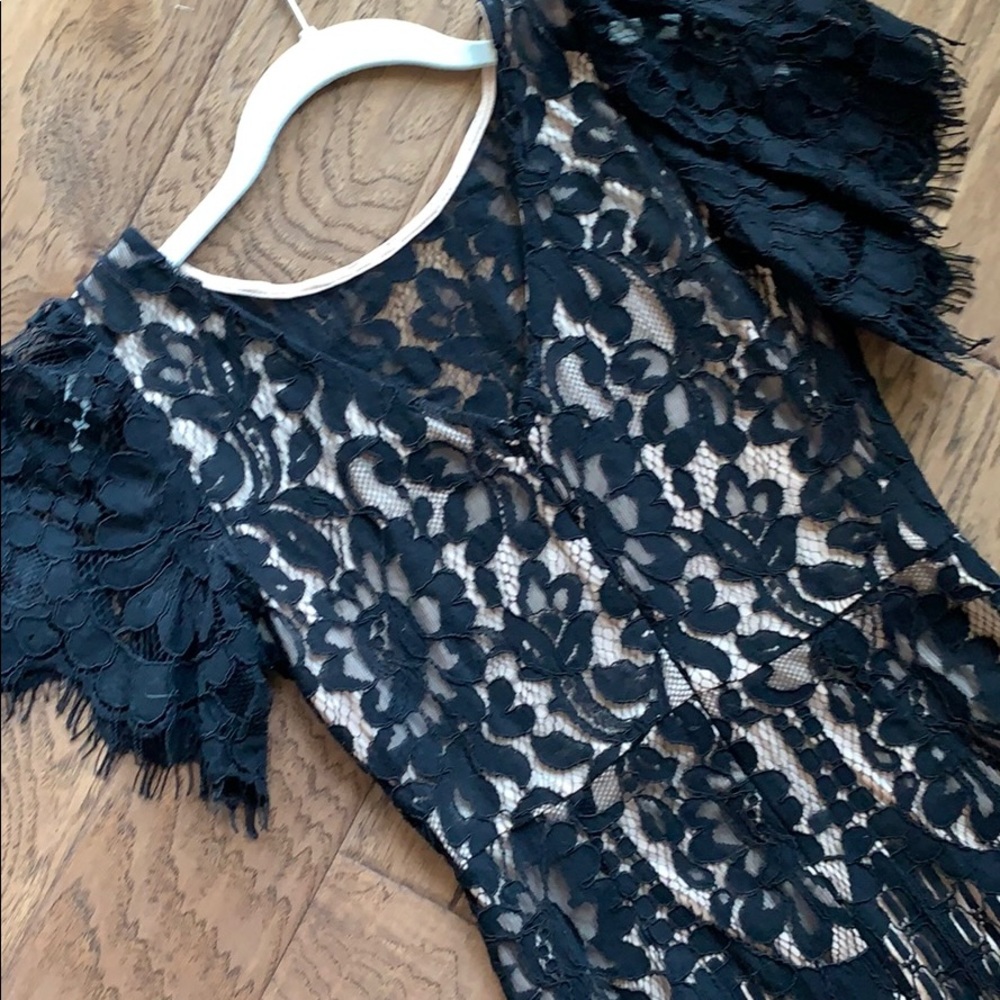 Lulus black lace dress
